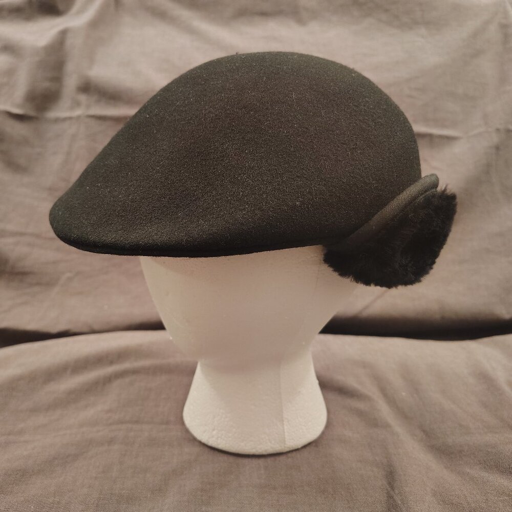 Bailey of Hollywood Wagner Black Wool Flat Cap Hat w/ Ear Flaps, Size Small NWT